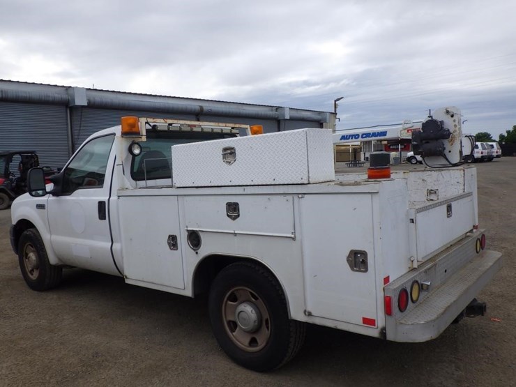 2006-ford-f250-image-4