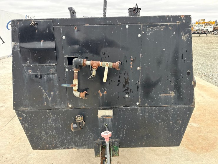 massey-ferguson-8-image-11