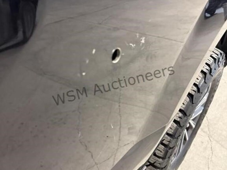 2020-ford-f150-image-12