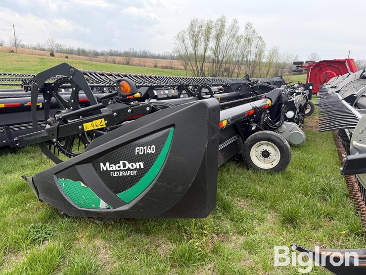 2021-mac-don-fd140-image-5