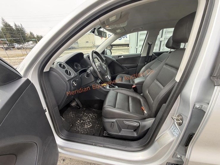 2016-volkswagen-tiguan-image-31