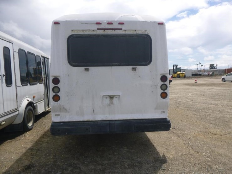 2009-chevrolet-3500-image-20