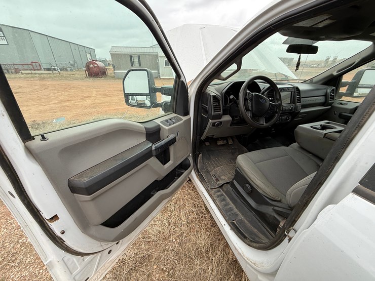 2017-ford-f250-image-12