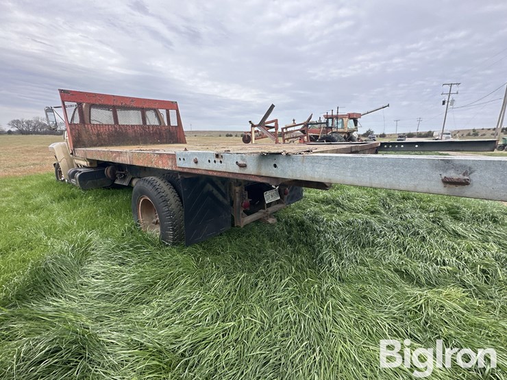 1982-ford-f600-image-7