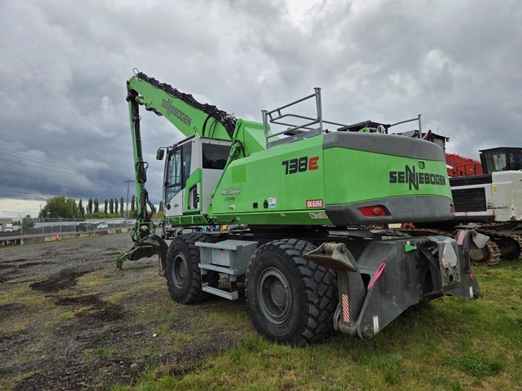 sennebogen-738e-tree-handler-image-5