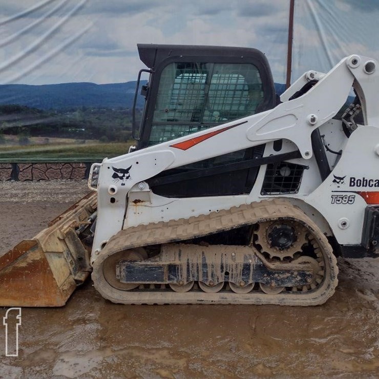 2017 BOBCAT T595