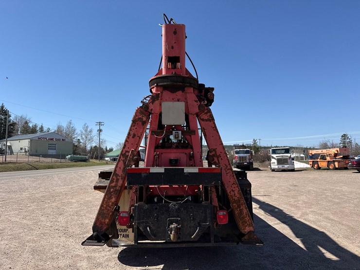 1996-ford-l9000-image-4