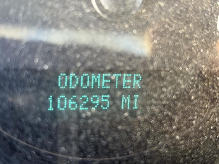 2012-gmc-sierra-2500-image-16