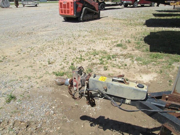 #36732-•-mi-t-m-102"-t/a-steel-3500-power-washer-trailer-image-21