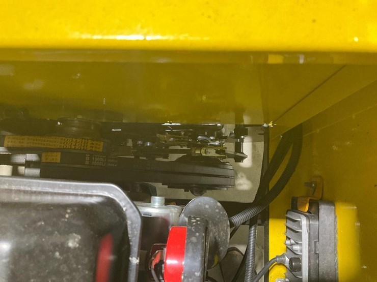 #1230-•-sdld25-crawler-dumper-with-seat*---middlebury,-in-image-23