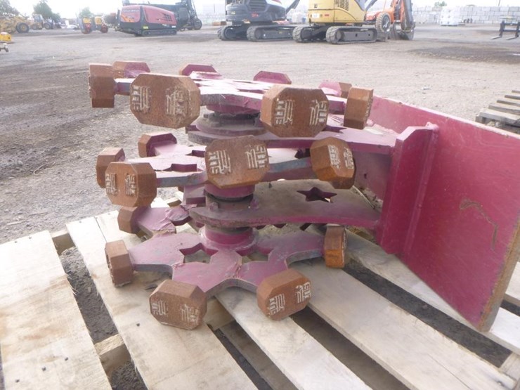 sui-17"-excavator-compaction-wheel-image-7