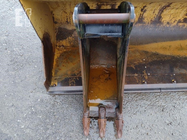 2010-caterpillar-420e-st-image-27