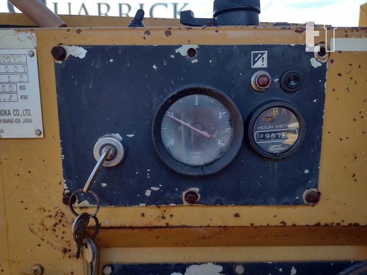 2012-morooka-mst600vd-image-7