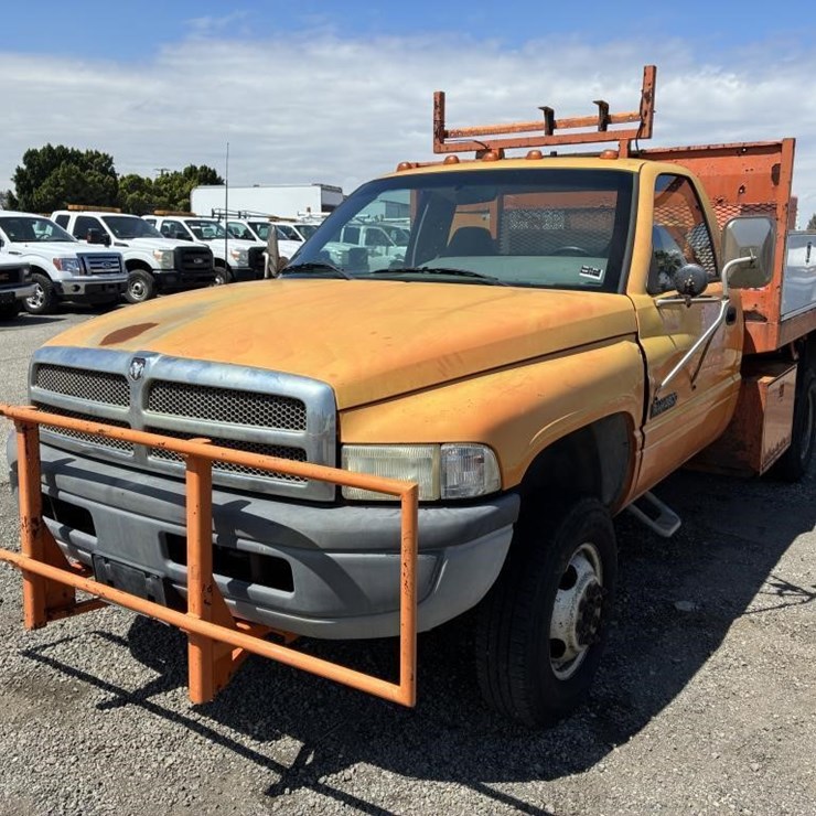 1996 DODGE RAM 3500