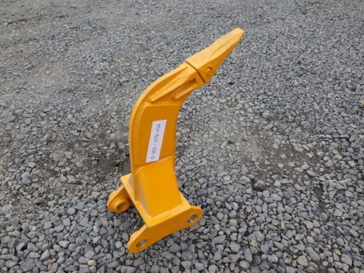 caterpillar-303-image-3