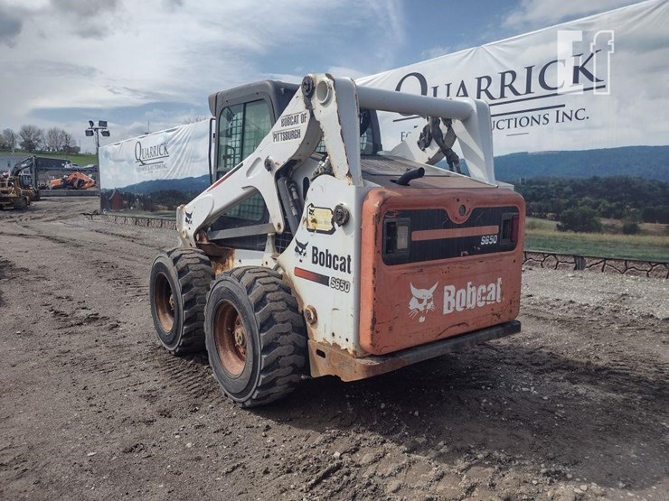 2012-bobcat-s650-image-3