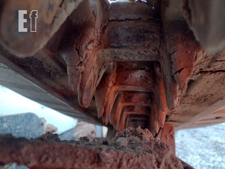 2013-bobcat-t770-image-30