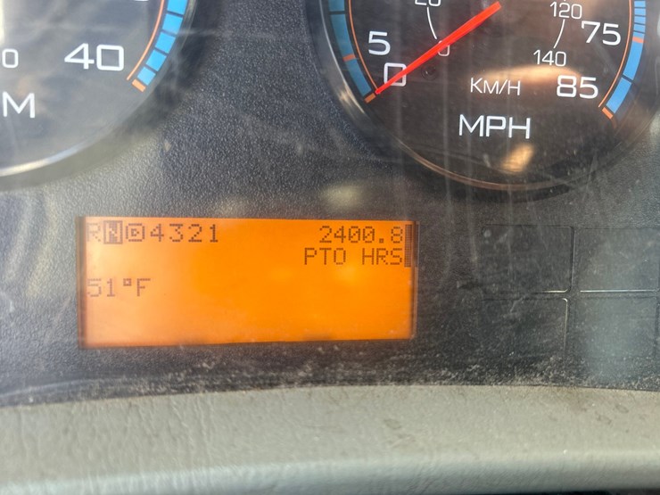 2014-international-4400-sba-image-95