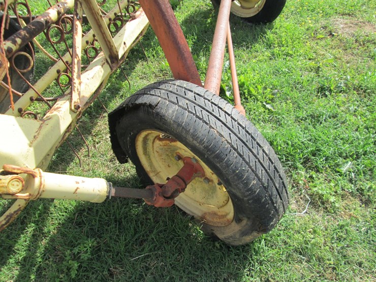 new-holland-256-image-5