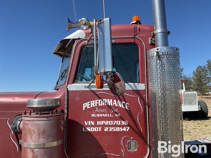 1987-peterbilt-359-image-13