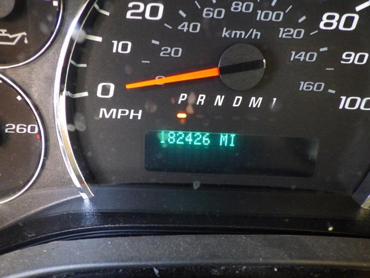 2016-chevrolet-express-2500-image-14