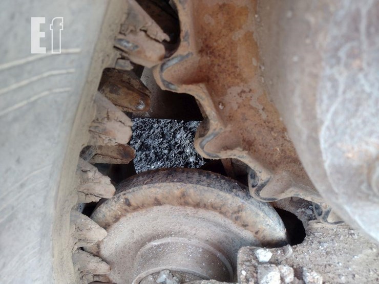 2013-bobcat-t770-image-29