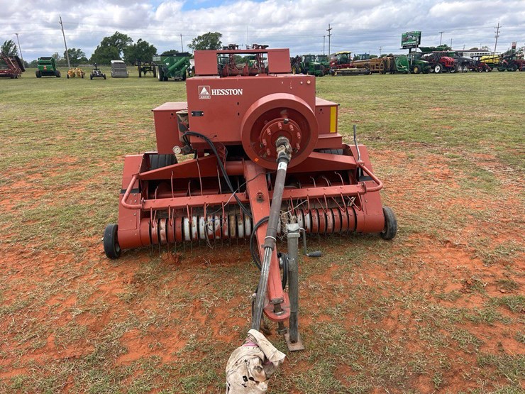 hesston-4590-image-9
