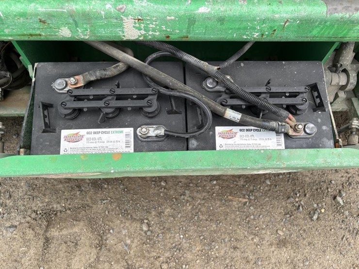 2005-jlg-1930es-image-9