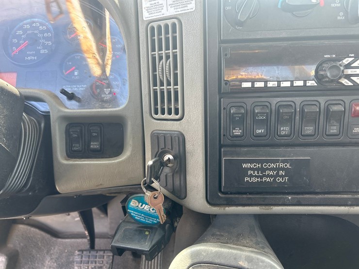 2014-international-4400-sba-image-90