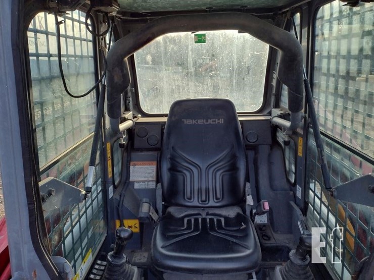 takeuchi-tl10-image-10