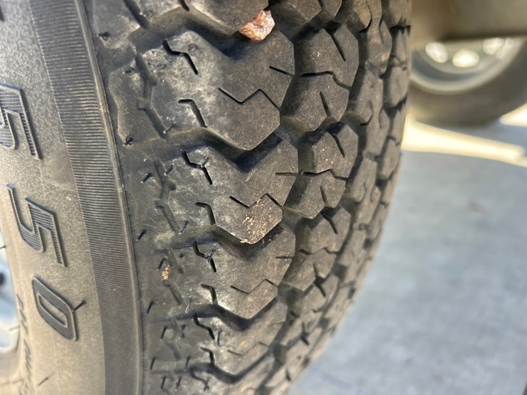 2023-massey-ferguson-8-image-40