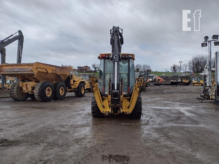 2020-deere-310l-image-4