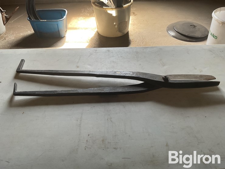 hand-forged-shear-image-6