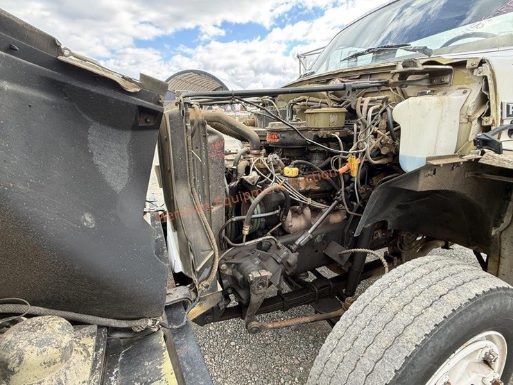 1985-ford-f600-image-38