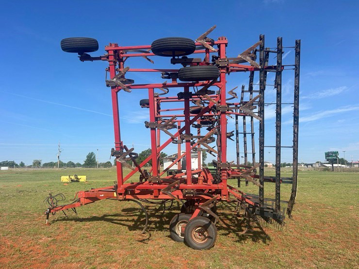 case-ih-5700-image-4