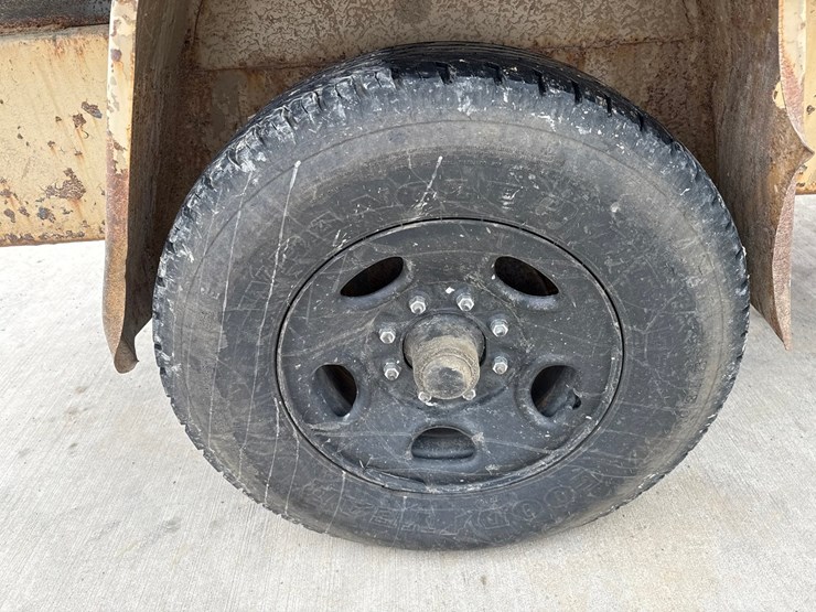 massey-ferguson-8-image-25