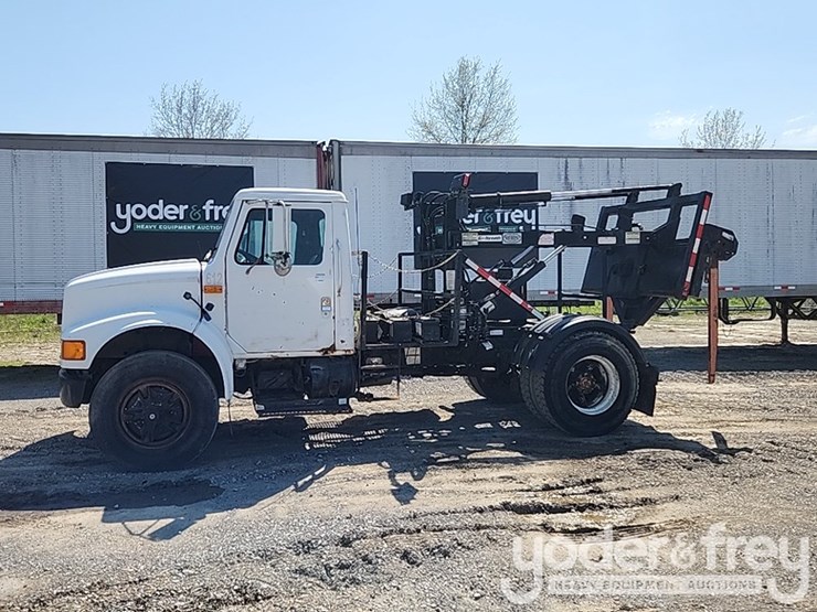 1989-international-4900-image-2