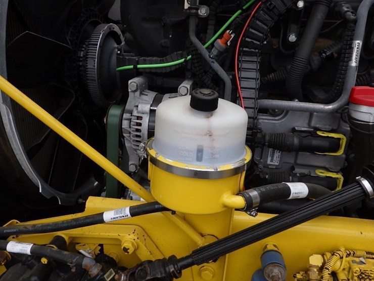 2016-kenworth-w900-image-51