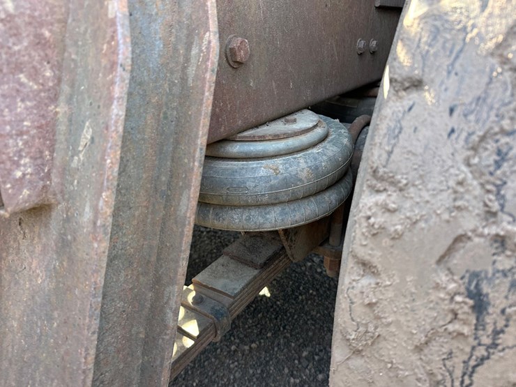 1984-ford-tractor-image-40