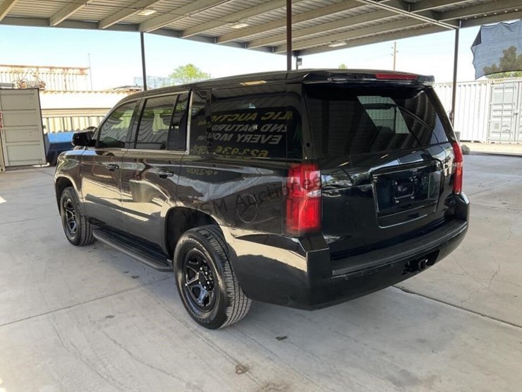 2018-chevrolet-tahoe-image-5