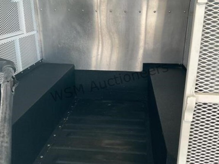 2019-ford-transit-image-10