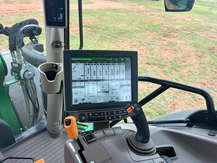 john-deere-cr165-image-33