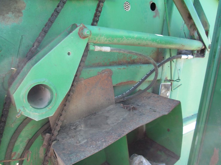 john-deere-375-image-10