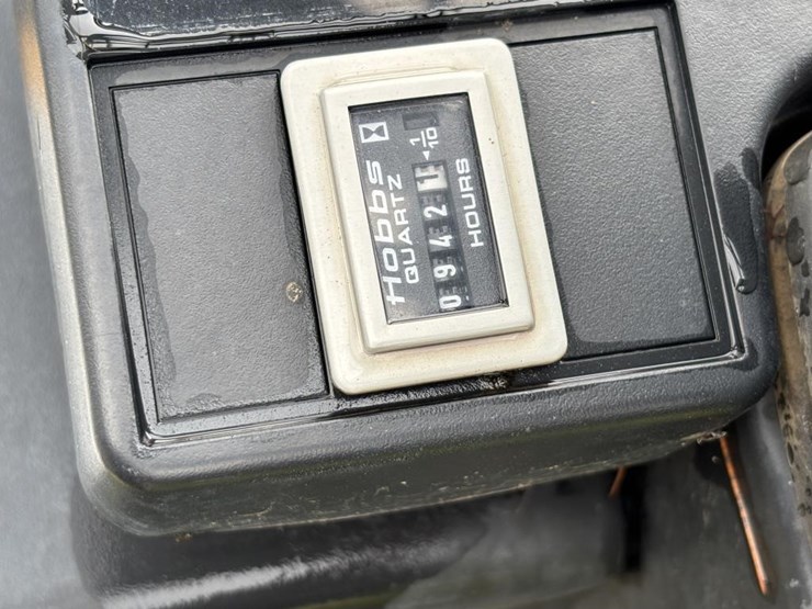 clark-cdp40-forklift-image-40