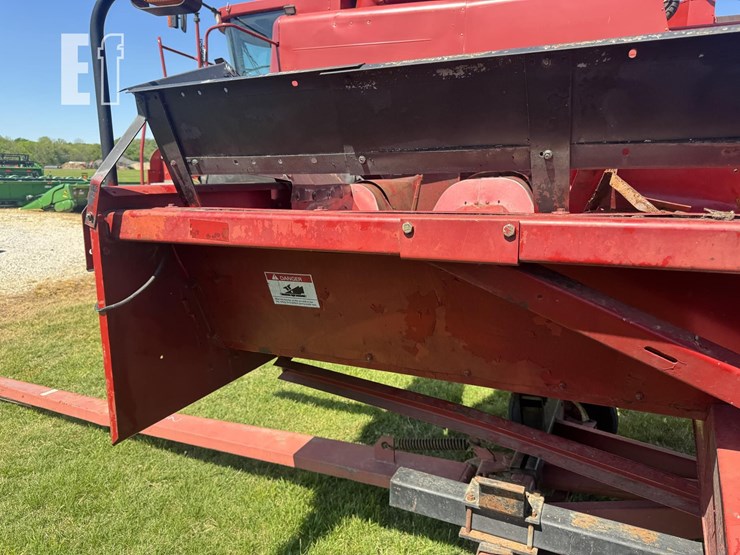 case-ih-1083-image-13