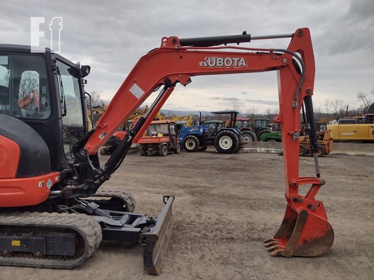 2020-kubota-kx040-4-image-20