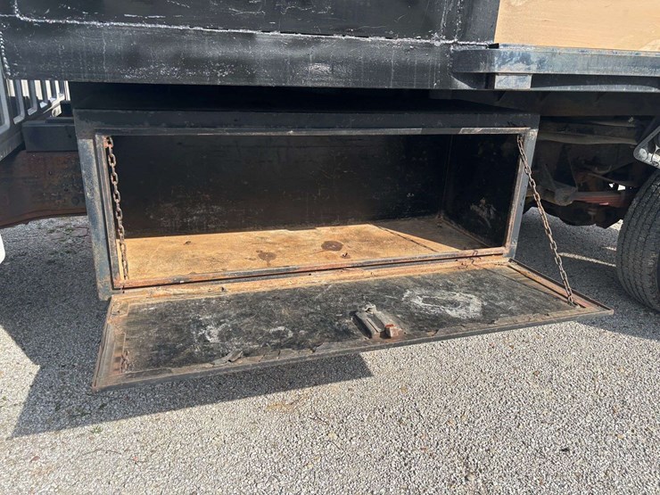 1997-ford-super-duty-dump-truck-image-27