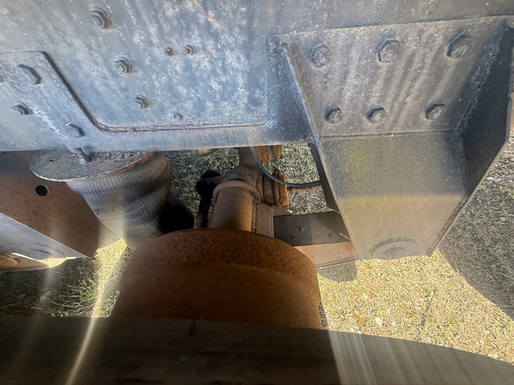 #1119-•-1990-international-navistar-paystar-5000-26'-flat-bed-truck-image-39