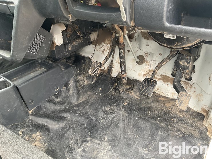 2019-suzuki-ebd-0da16t-4x4-mini-pickup-image-20