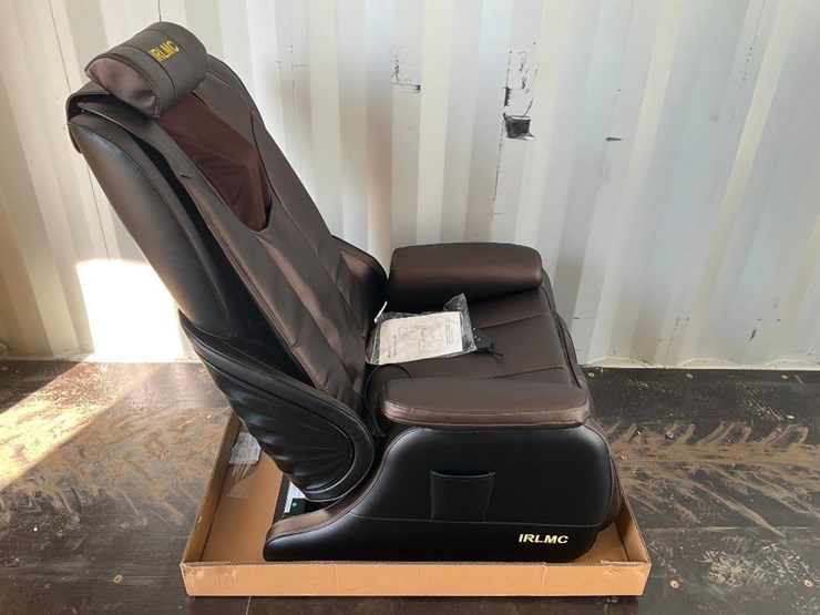 #968-•-unused-irmc-massage-chair*---middlebury,-in-image-1